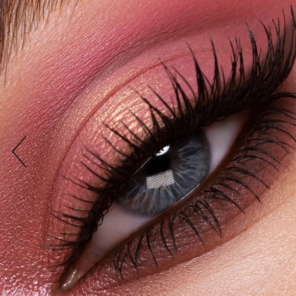 Pat McGrath Labs Divine Rose Luxe Quad: Eternal Eden Eyeshadow - Picture 5 of 7